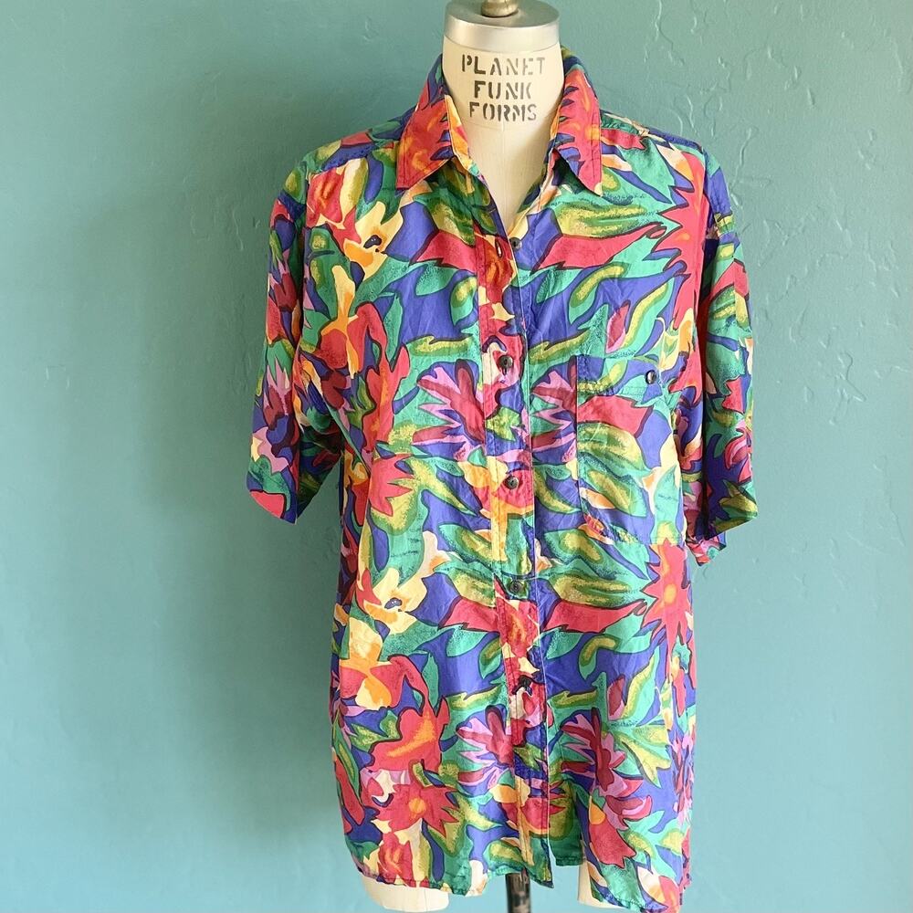 Vintage 1980's 100% Silk Clio Multi Floral SS Button Down Classic Medium